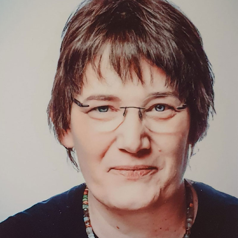 Christiane Jäckel vom Team Prana – Schönes für die Sinne in Flensburg im Studio-Porträt